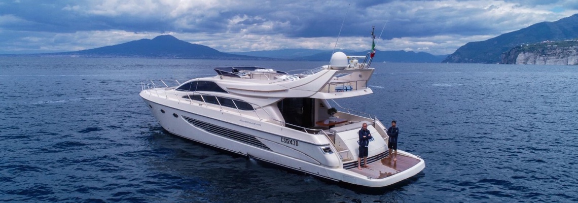 private yacht hire italy